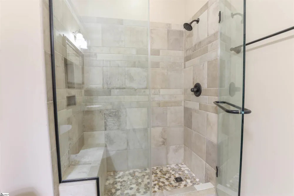202 Holly Drive Easley, SC 29640