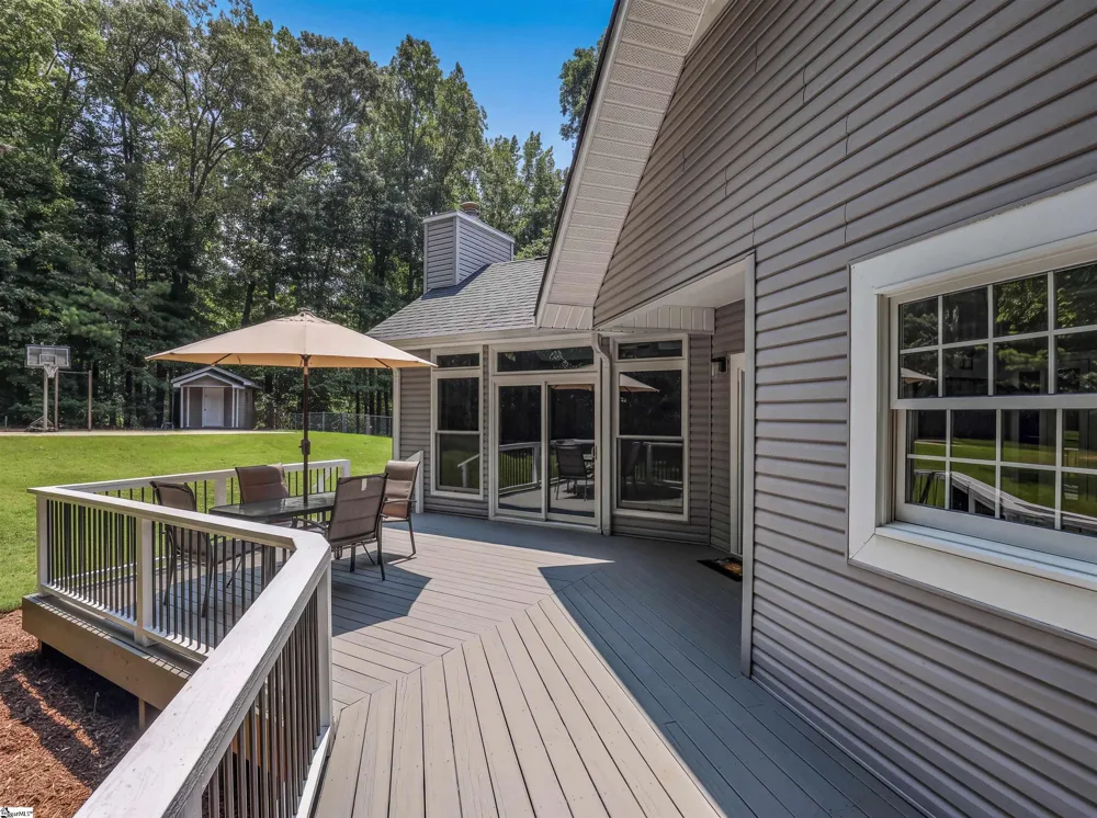 202 Holly Drive Easley, SC 29640