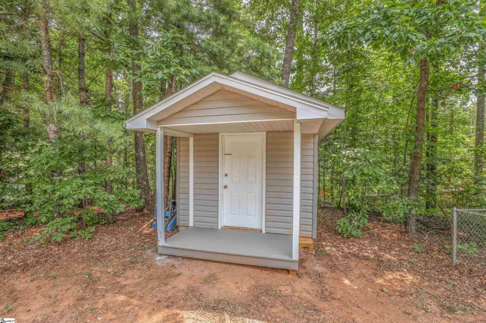 202 Holly Drive Easley, SC 29640