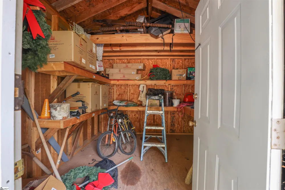 202 Holly Drive Easley, SC 29640