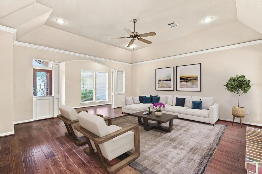 101 Lakeside Drive Conroe, TX 77356
