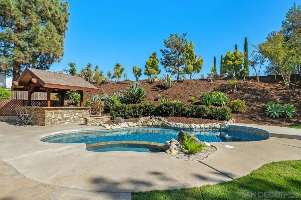 14653 Dash Way Poway, CA 92064