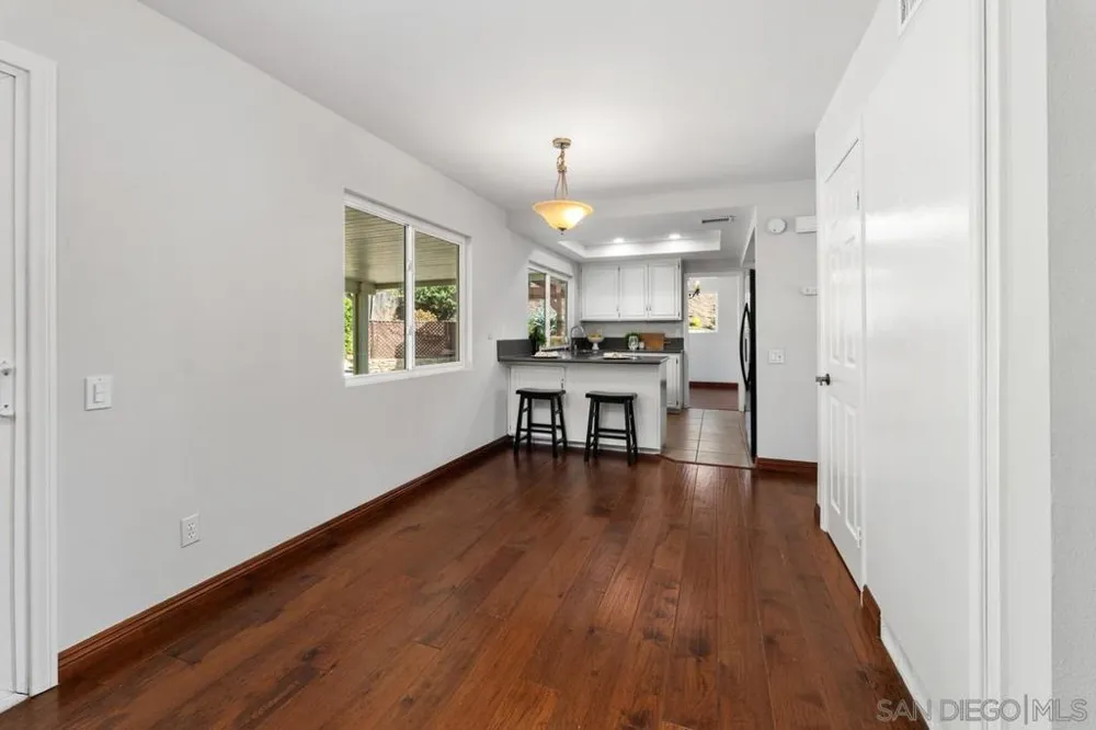 14653 Dash Way Poway, CA 92064