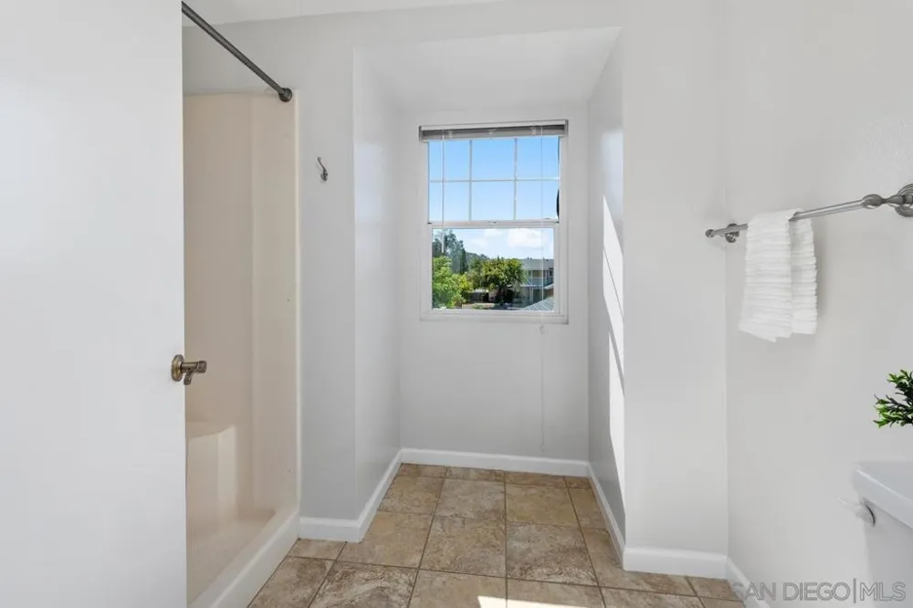 14653 Dash Way Poway, CA 92064