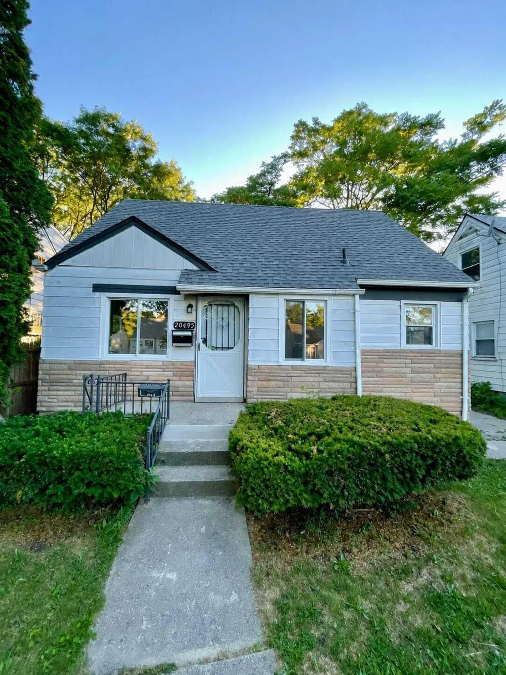 20495 Mendota Street Detroit, MI 48221