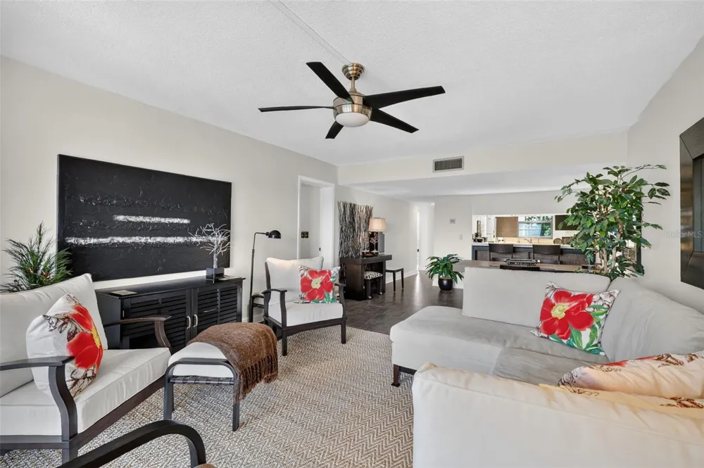 101 GRANDVIEW STREET #412 Mount Dora, FL 32757