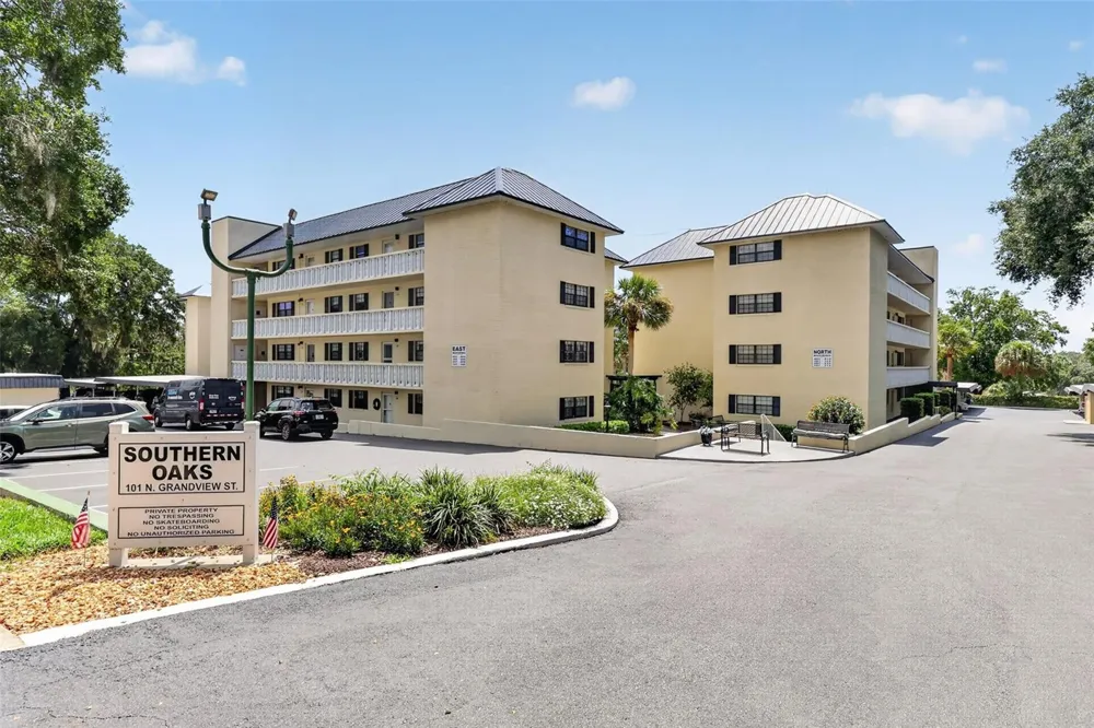 101 GRANDVIEW STREET #412 Mount Dora, FL 32757