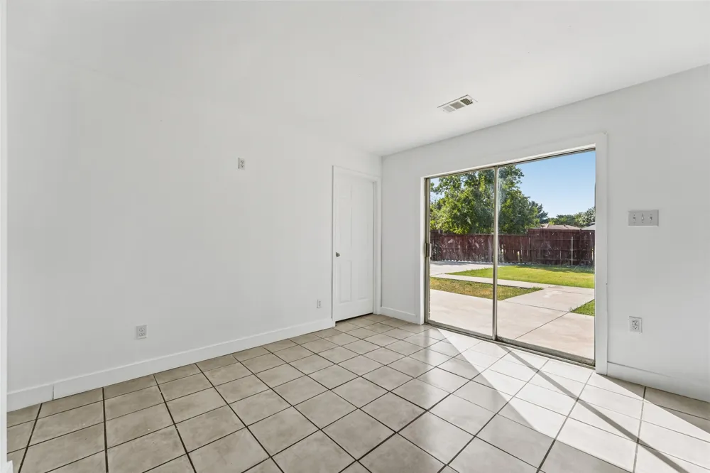 7326 Boisenberry Lane Dallas, TX 75249