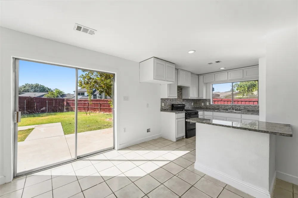 7326 Boisenberry Lane Dallas, TX 75249