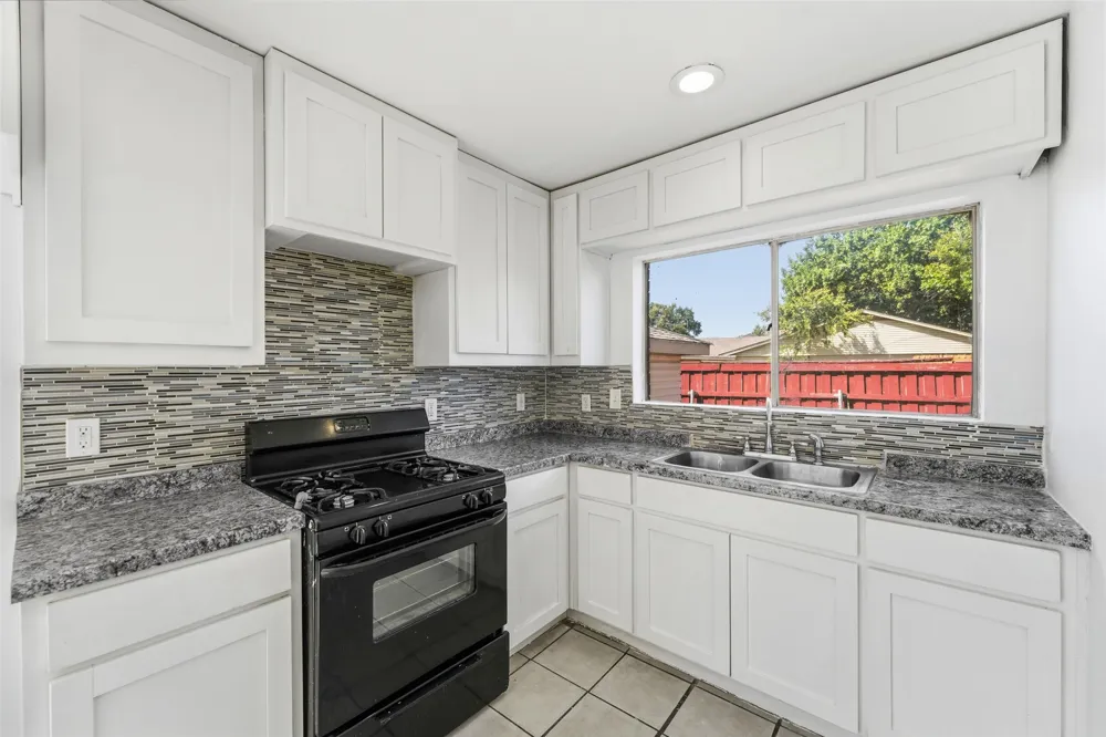 7326 Boisenberry Lane Dallas, TX 75249