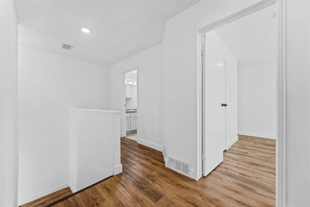 7326 Boisenberry Lane Dallas, TX 75249