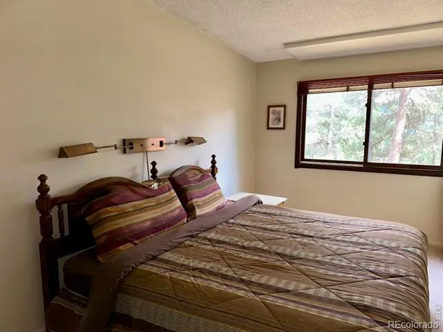 71 Cedar Drive Lyons, CO 80540