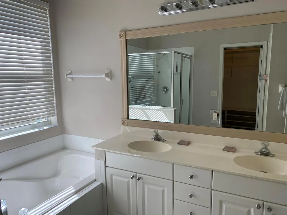 546 NW WAVERLY CIRCLE Port St. Lucie, FL 34983