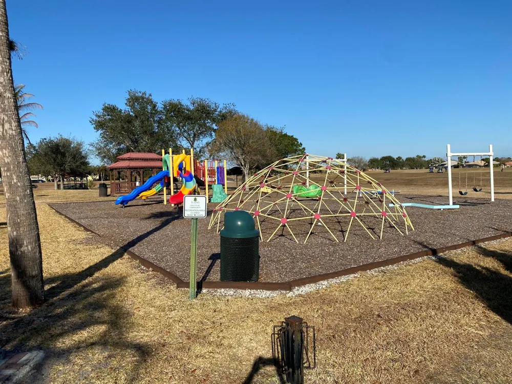 546 NW WAVERLY CIRCLE Port St. Lucie, FL 34983