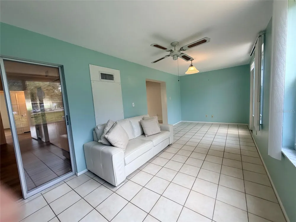 2361 ECUADORIAN WAY #17 Clearwater, FL 33763
