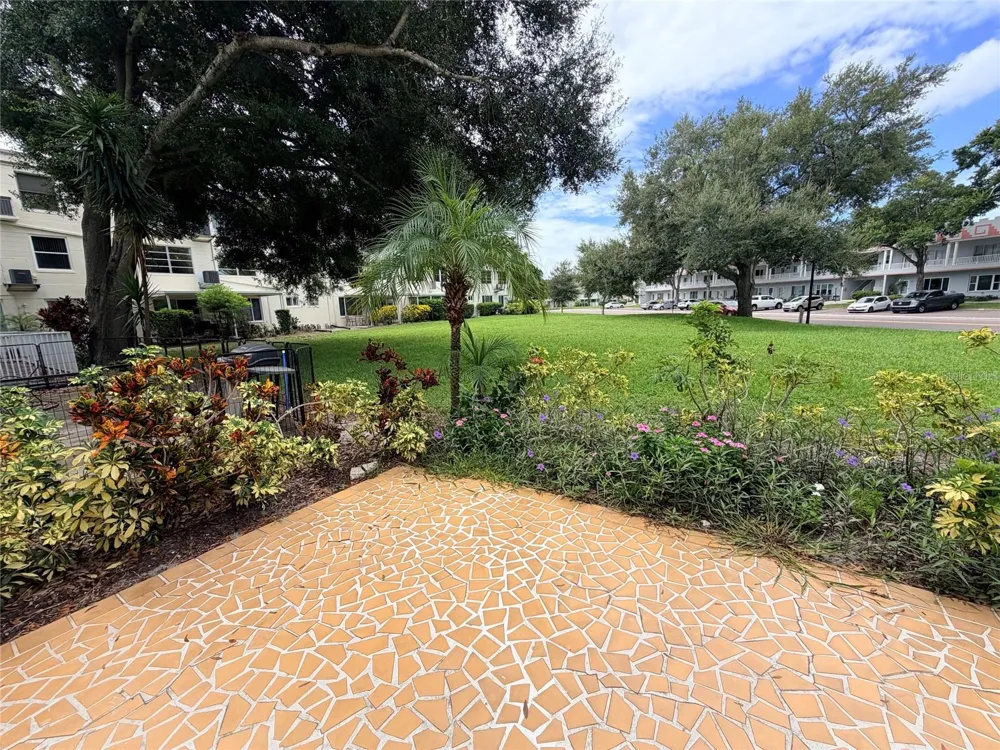 2361 ECUADORIAN WAY #17 Clearwater, FL 33763