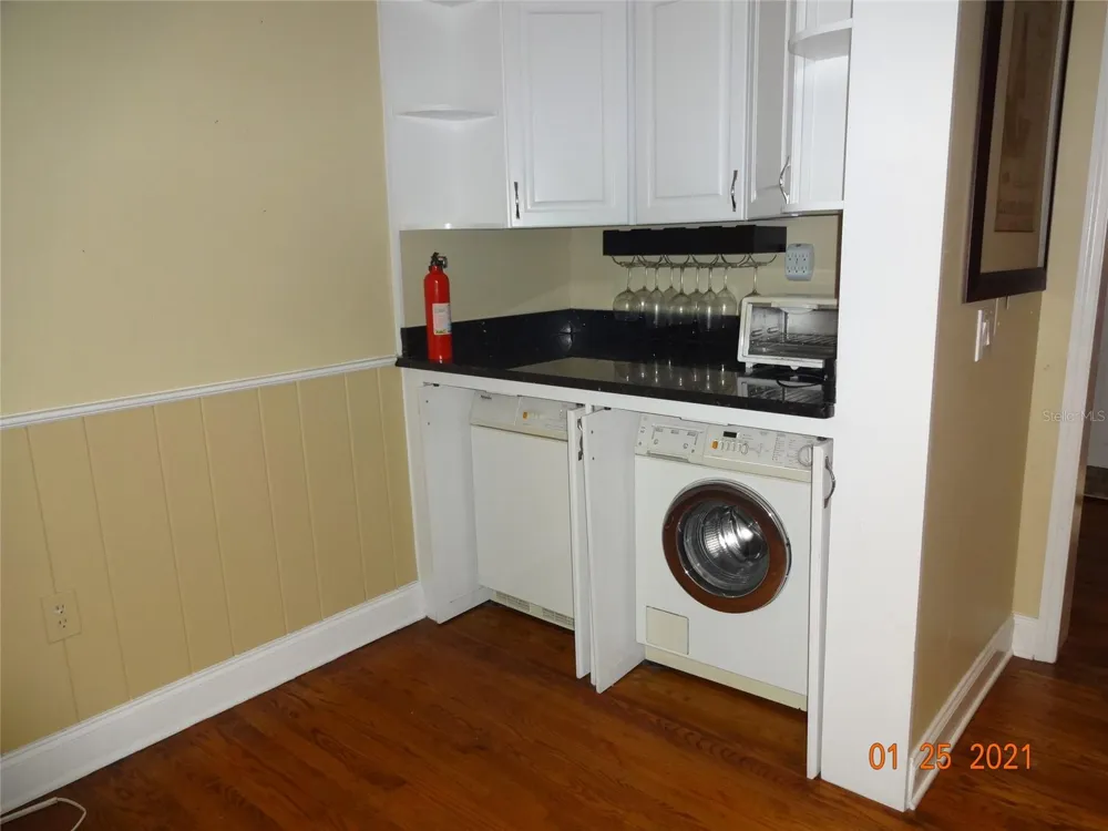 1144 DELANEY AVENUE #1144 Orlando, FL 32806