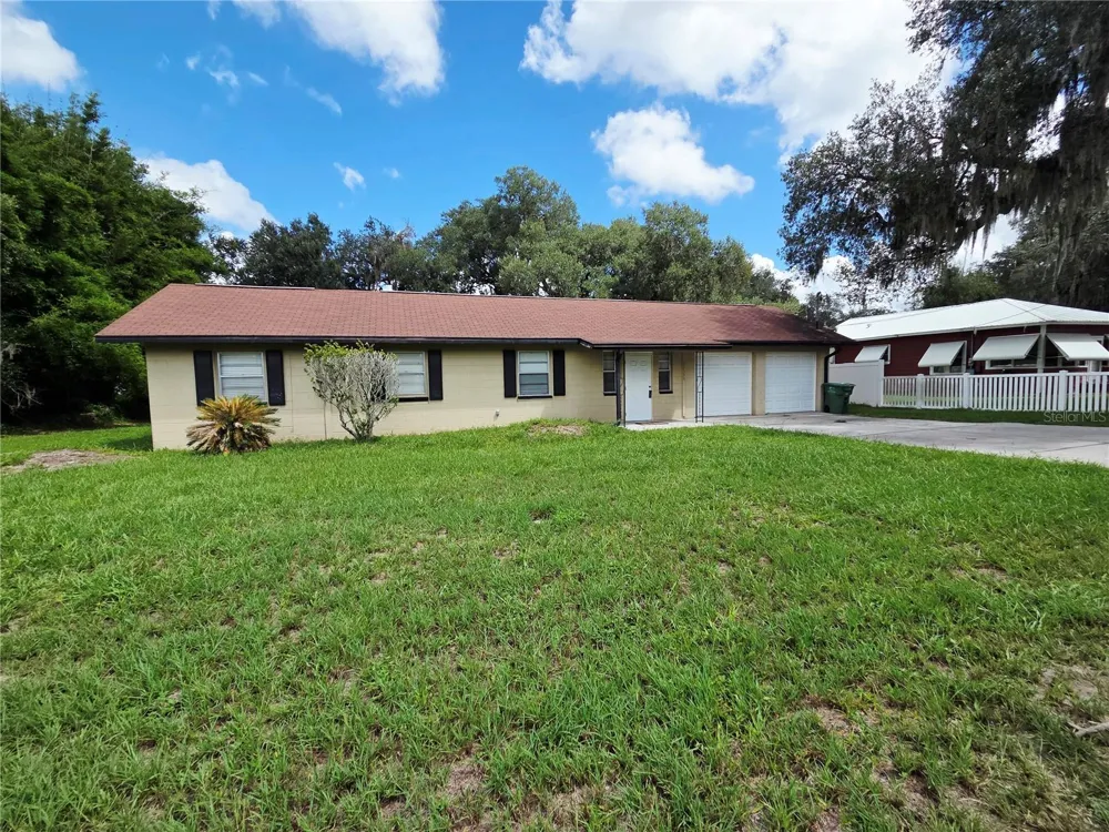 32553 MICHIGAN AVENUE San Antonio, FL 33576