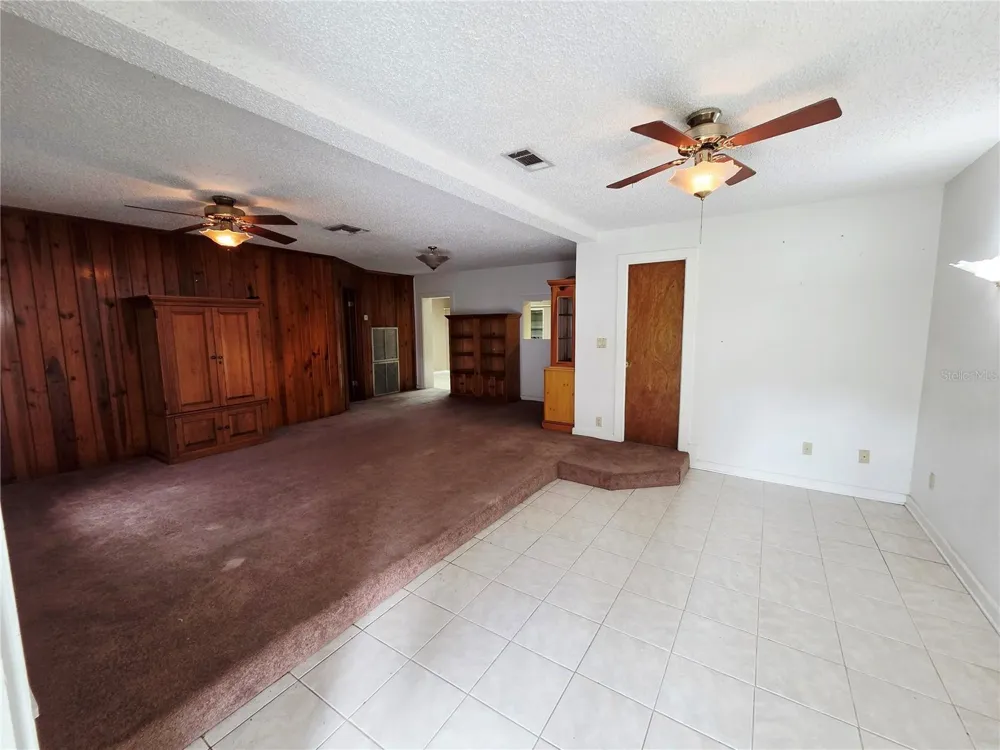32553 MICHIGAN AVENUE San Antonio, FL 33576