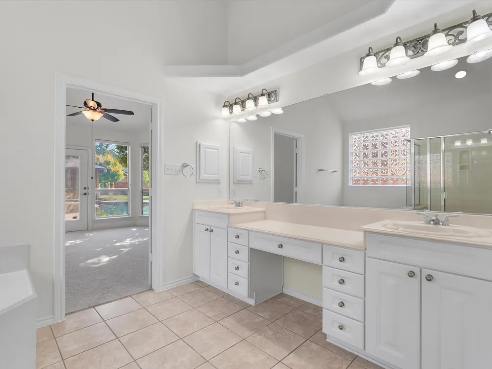 7305 ROYAL GLEN TRAIL McKinney, TX 75072