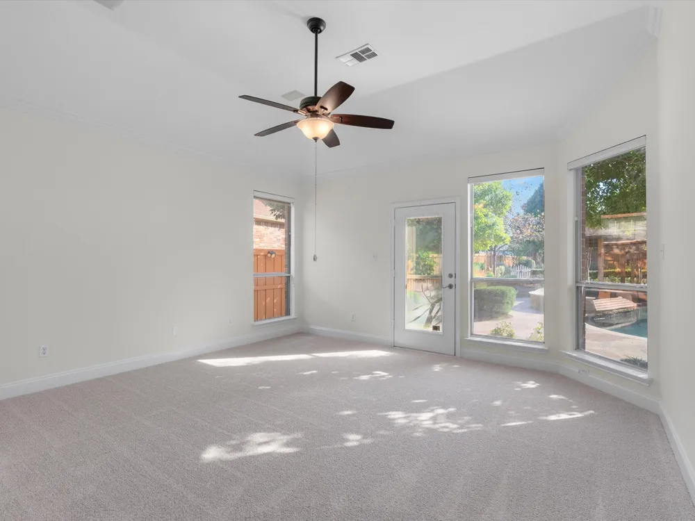 7305 ROYAL GLEN TRAIL McKinney, TX 75072