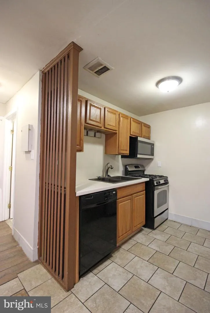 17 WATER STREET #30 Gaithersburg, MD 20877