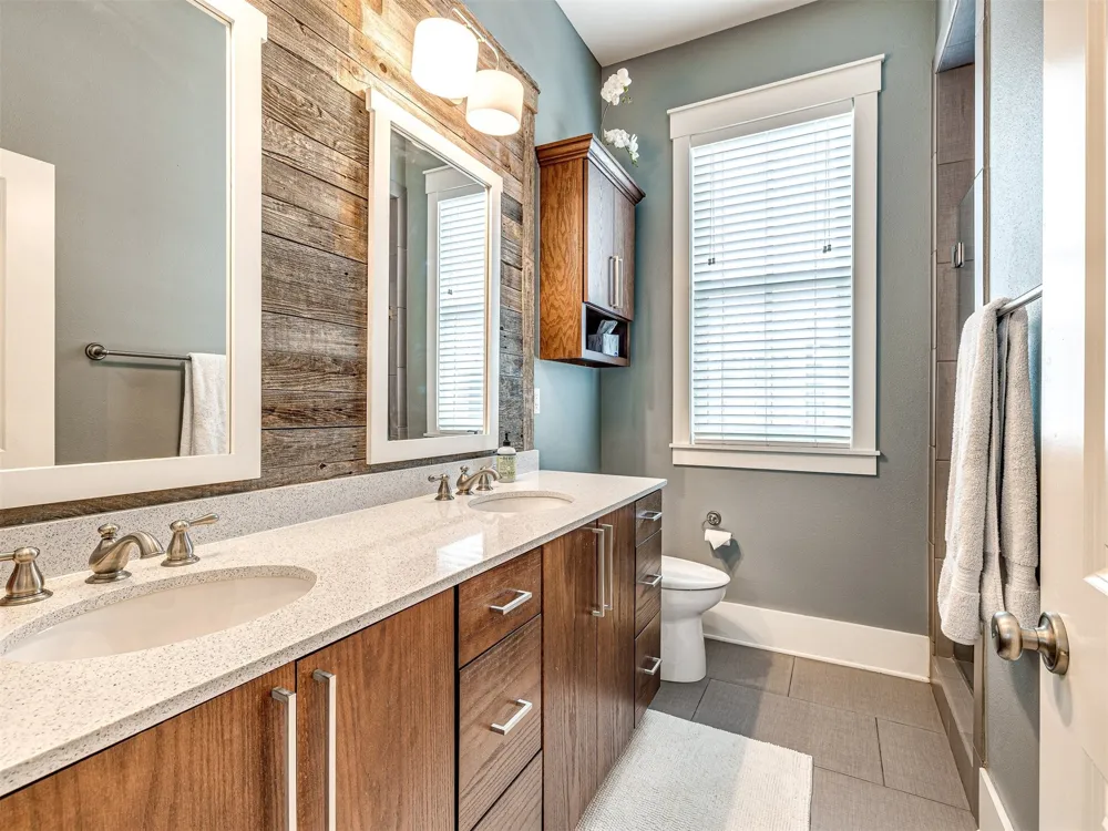 39 Boardwalk Street Carlton Landing, OK 74432