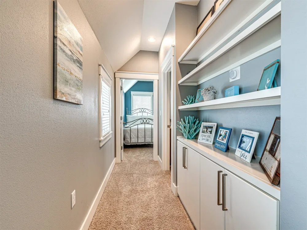 39 Boardwalk Street Carlton Landing, OK 74432