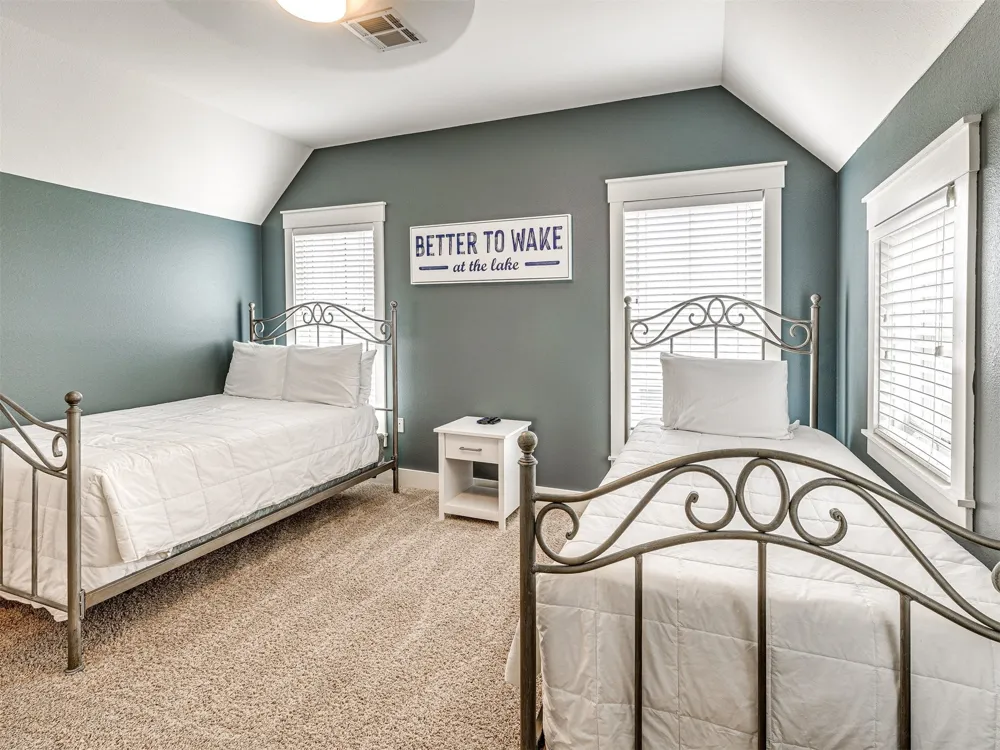 39 Boardwalk Street Carlton Landing, OK 74432