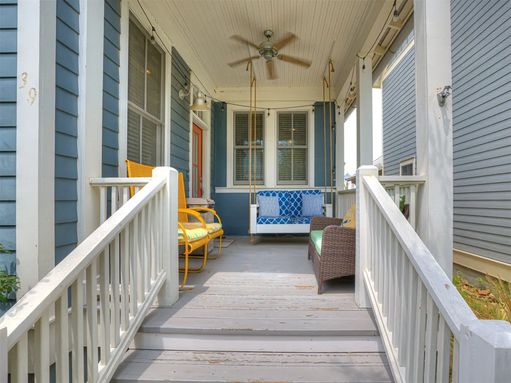 39 Boardwalk Street Carlton Landing, OK 74432