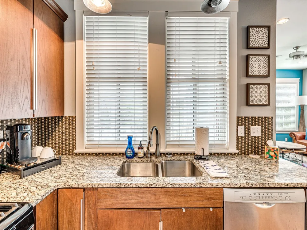 39 Boardwalk Street Carlton Landing, OK 74432