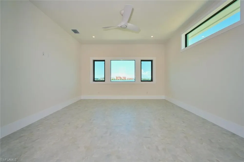 938 San Carlos Drive Fort Myers Beach, FL 33931