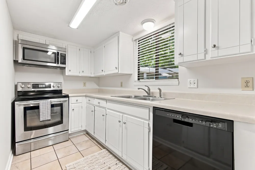 5308 Edmondson Pike Nashville, TN 37211