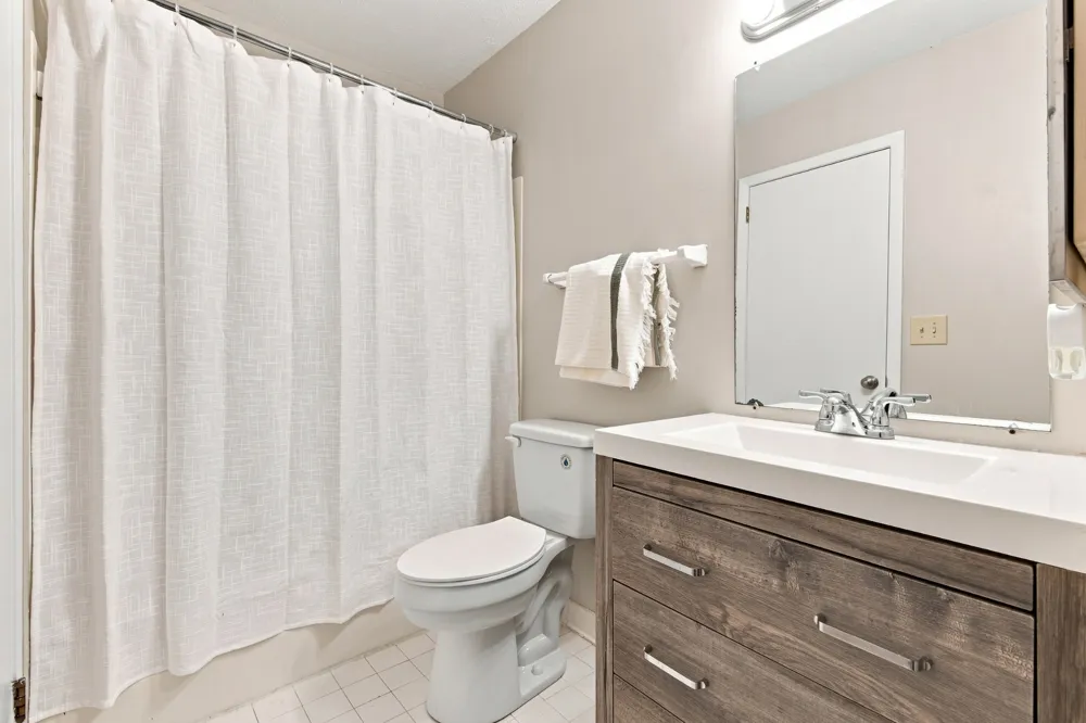 5308 Edmondson Pike Nashville, TN 37211