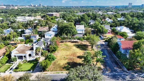 255 Brahan Blvd