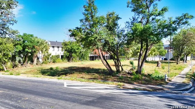 255 Brahan Blvd San Antonio, TX 78215