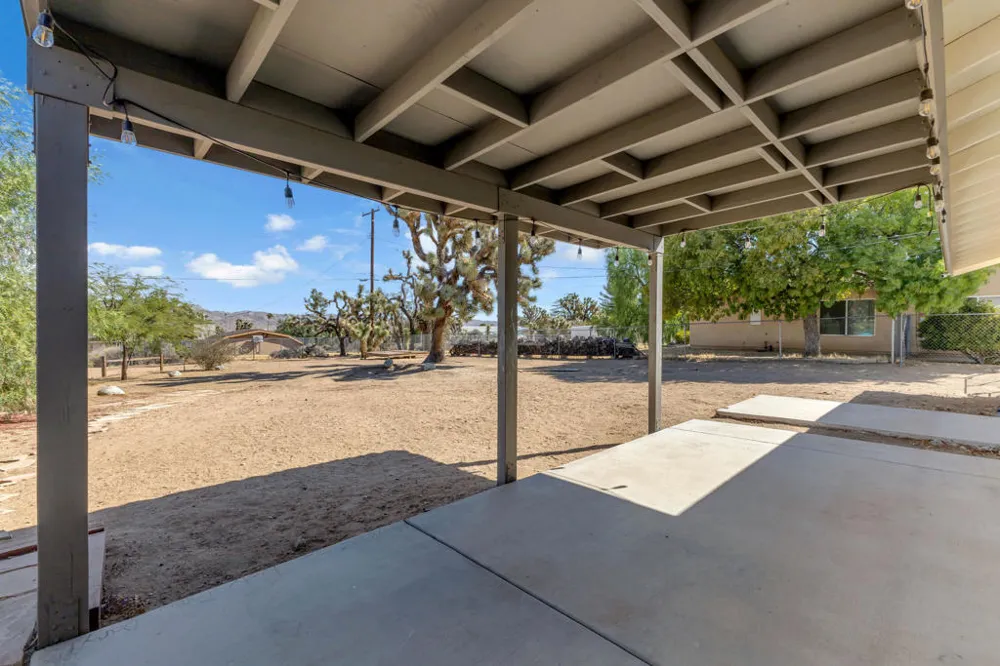 56616 Mountain View Trail Yucca Valley, CA 92284