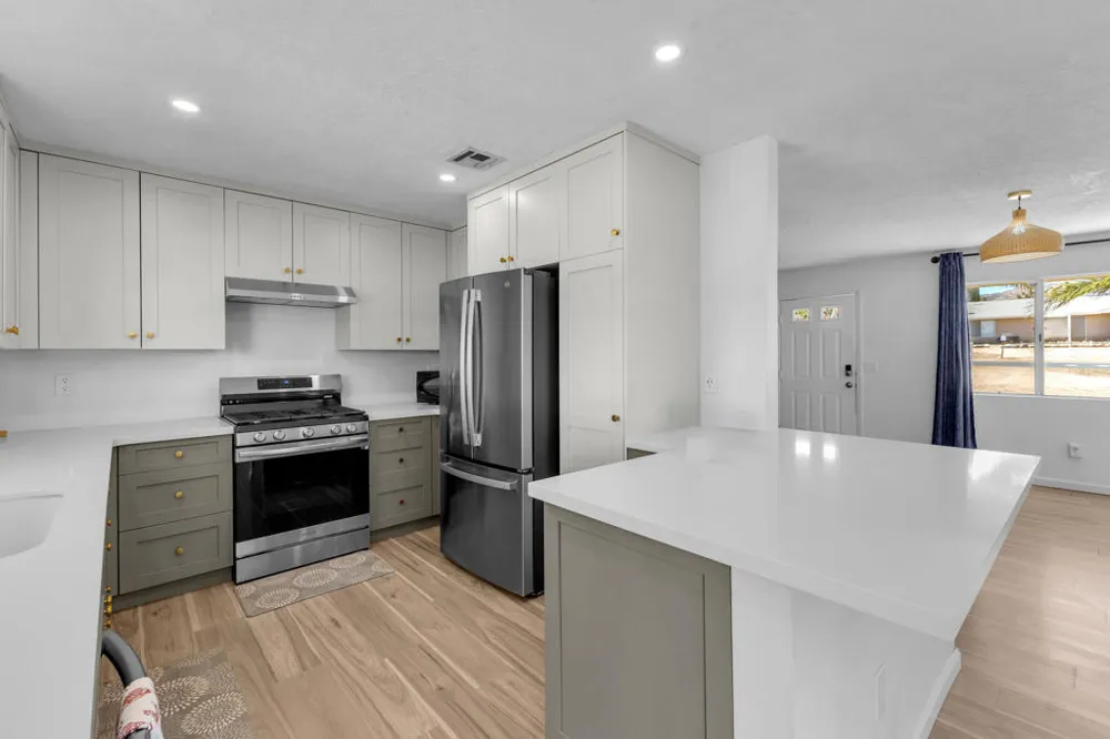 56616 Mountain View Trail Yucca Valley, CA 92284