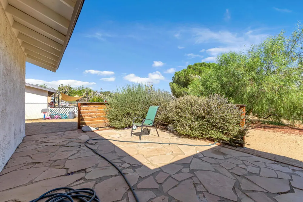 56616 Mountain View Trail Yucca Valley, CA 92284