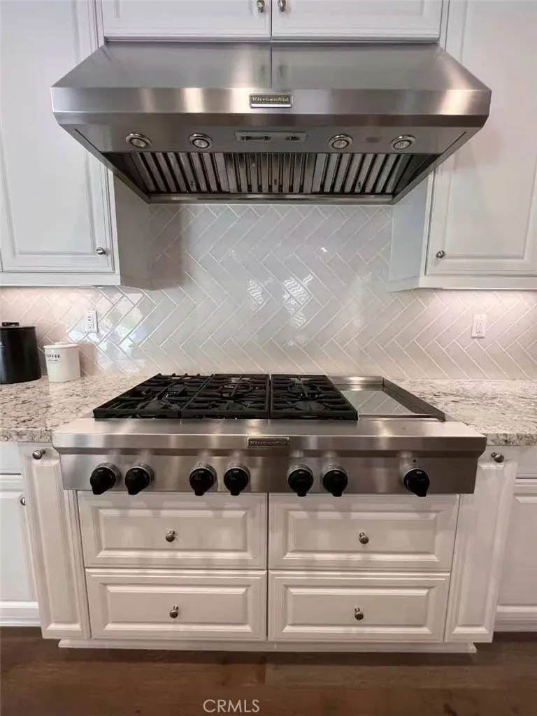 105 Diamondback Irvine, CA 92618