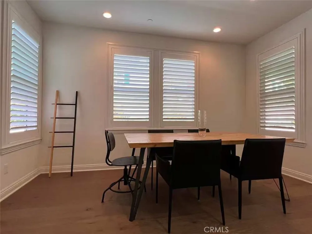 105 Diamondback Irvine, CA 92618