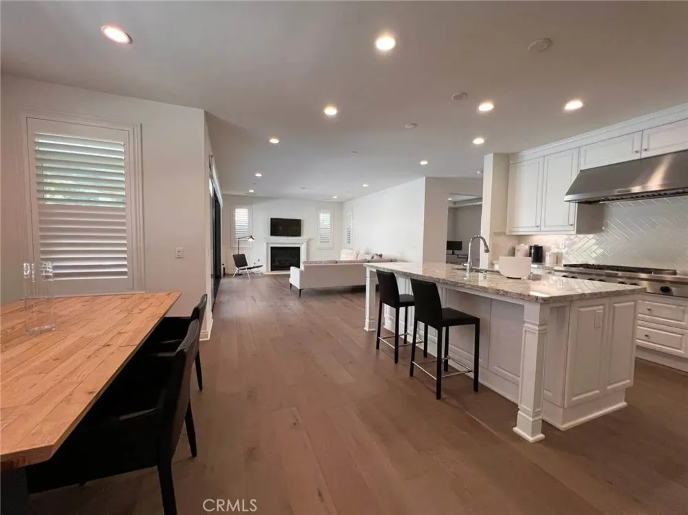105 Diamondback Irvine, CA 92618