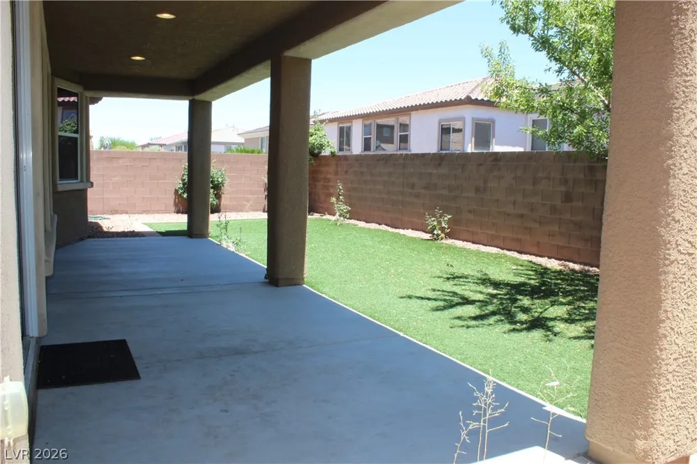 9746 MOUNT DEL MAR STREET Las Vegas, NV 89178