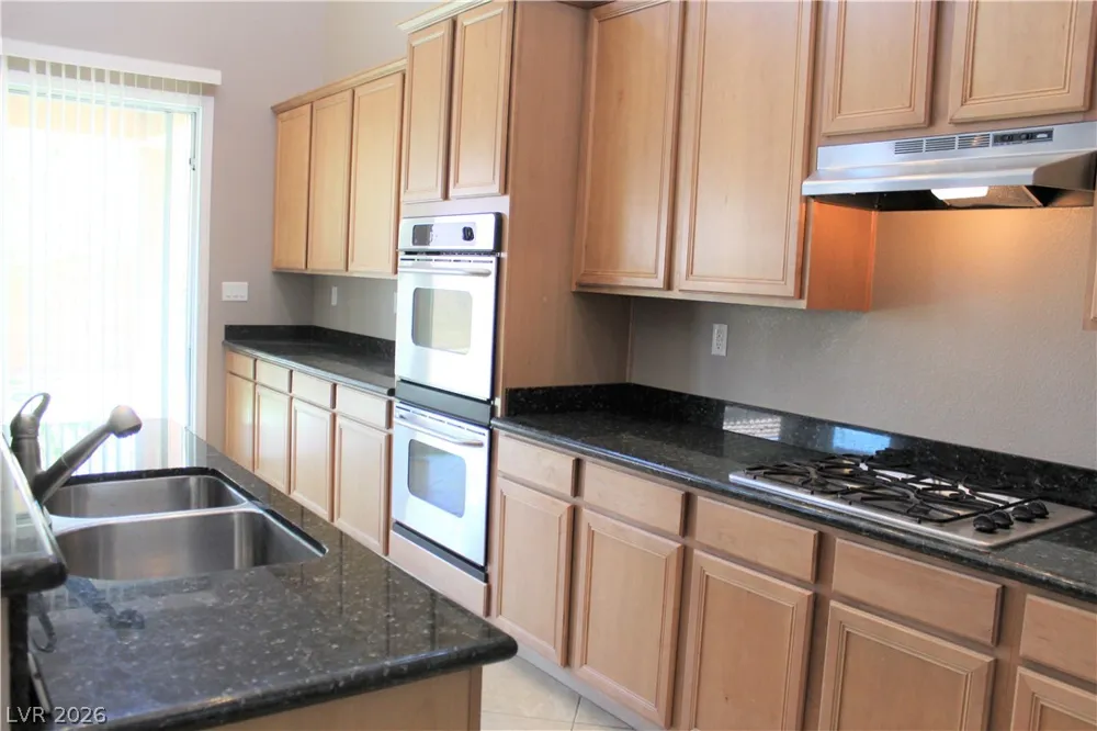 9746 MOUNT DEL MAR STREET Las Vegas, NV 89178