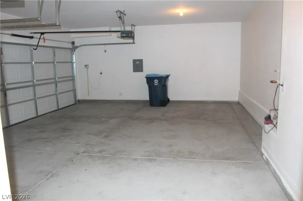 9746 MOUNT DEL MAR STREET Las Vegas, NV 89178