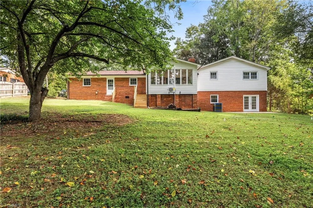 107 Ben Nevis Drive Kernersville, NC 27284