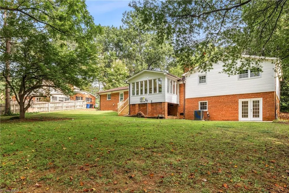 107 Ben Nevis Drive Kernersville, NC 27284