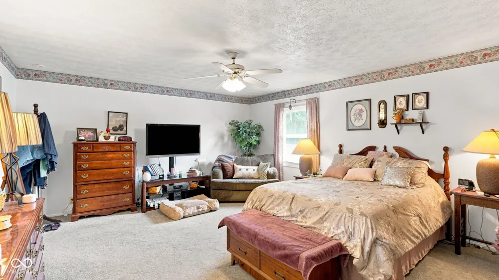 2116 Heather Drive Anderson, IN 46012
