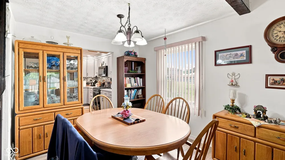2116 Heather Drive Anderson, IN 46012