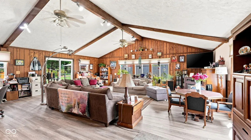 2116 Heather Drive Anderson, IN 46012